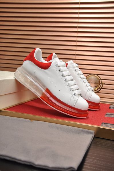 

2023 designer men women casual shoes leather lace up fashion calfskin platform oversized sneakers white black mens womens luxury velvet sued