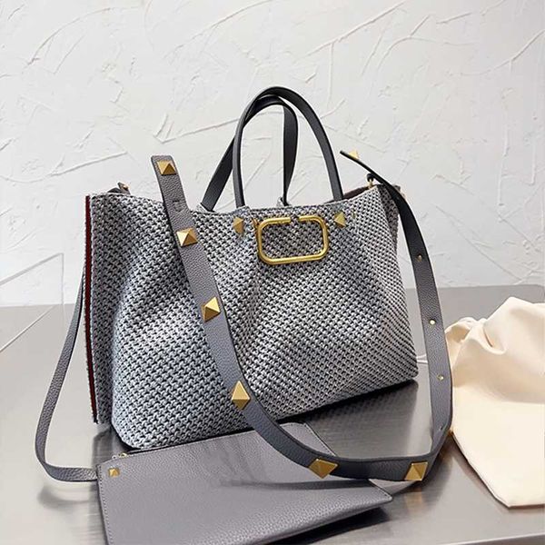 

2023 summer models classic two in one handbag luxury ladies bag fashion crossbody bag leisure with handbag shopping bag beach bag a variety