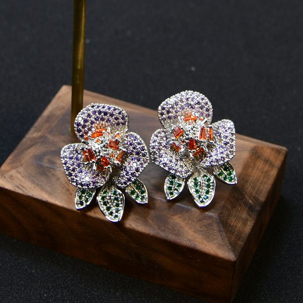

new fashion cubic zirconia pave flower shape stud earrings for women gift, Silver
