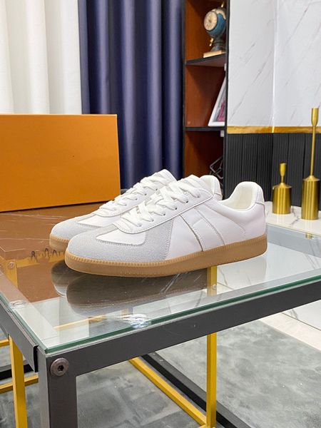 

designer sneakers calfskin casual shoes men women vintage suede trainer reflective sneaker mens platform shoe 0629, Black