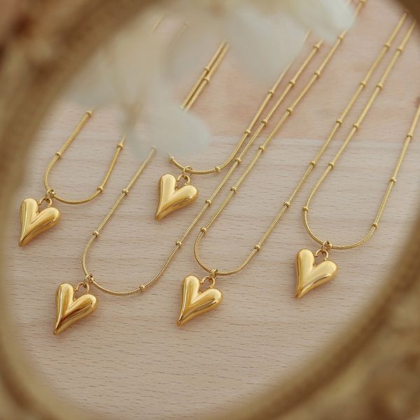 

french ins trend cold wind light luxury fashion simple love necklace titanium steel plated 18k gold choker, Silver