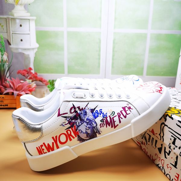 

luxury brand designer casual shoes men's and women's sneakers shoes strawberry wave mouth tiger net print vintage trainer women&#0, Black