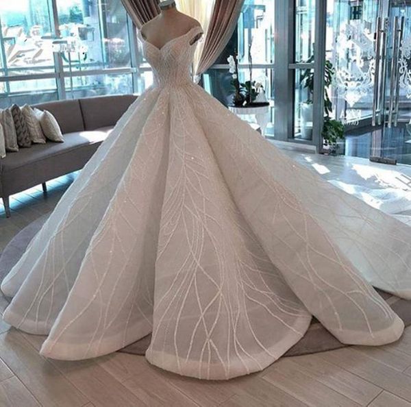 

new saudi arabic beaded lace wedding dresses 2020 mariage puffy ball gowns crystal plated luxury dubai bridal gowns3948507, White