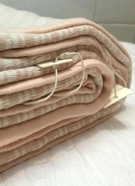 

new autumn fashion letter style brand kids newborn baby boy blankets knitted cotton girl swaddle blanket4269231