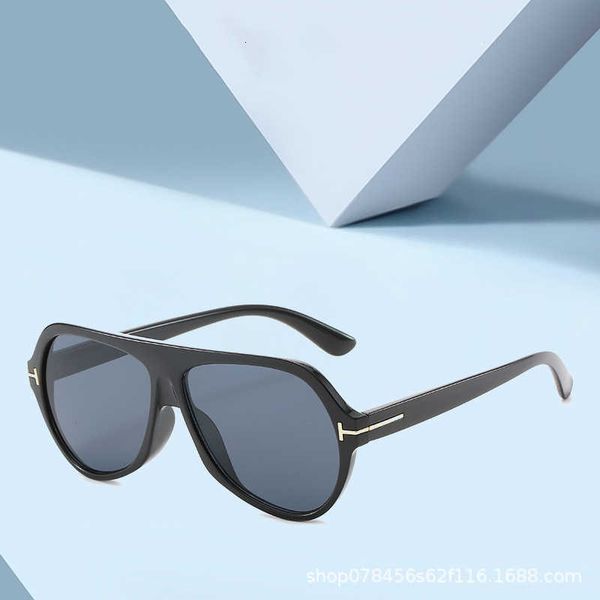 

sunglasses luxury fashion outdoor designer summer women tom classical polarized ford trendy large frame women's new polygonal t-shaped, White;black