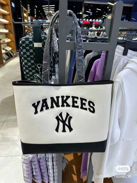 

new south tote bag large capacity classroom commuter bag fashion casual versatile one shoulder handbag