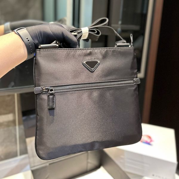 

messenger men bag designer brand bag cross body nylon totes 2023 luxury handbag fashion shoulder bag letter purse phone wallet metallic plai
