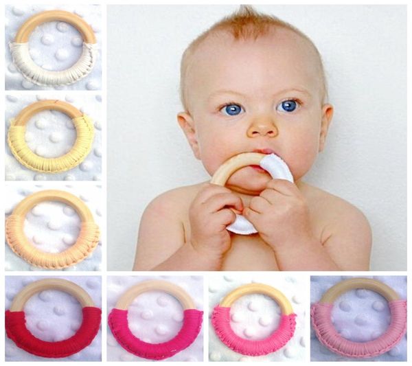 

20pcs newborn safety wooden cotton teethers nature ring baby chew circle round crochet soothers infant training ring handmade toys2542769
