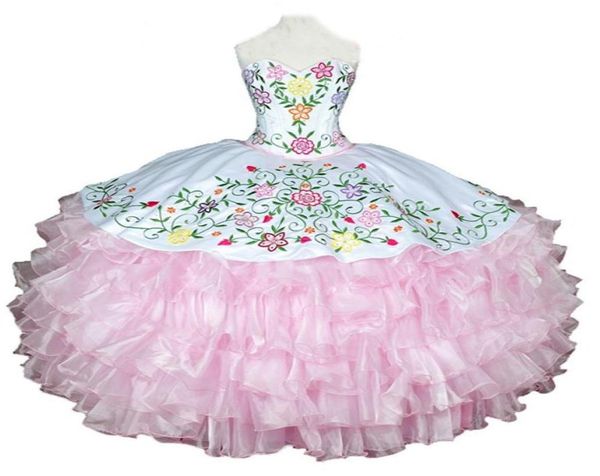 

2017 new pink embroidery ball gown quinceanera dresses with tiered organza plus size sweet 16 dress vestido debutante gowns b3578139, Blue;red