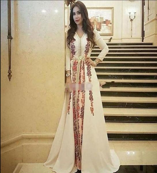 

new evening dresses moroccan caftan kaftan amazing embroidery vneck occasion prom formal gown dubai abaya arabic long sleeve prom6369608, Black;red
