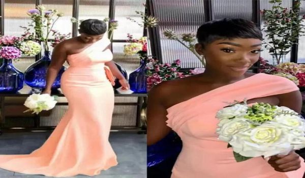 

2023 latest one shoulder mermaid bridesmaid dresses pleats garden country wedding guest evening party gowns maif of honor dress pl7101747, White;pink