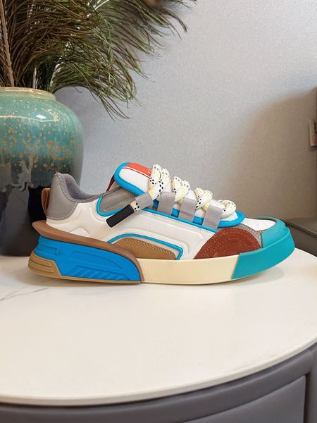 

2023 designer trainer sneakers casual shoes mens low white embossed red green blue denim royal red canvas black luxury men women platform sn