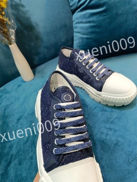 

2023 new luxury designer casual shoes women sneakers rubber genuine leather sneaker multicolor lace-up skate shoes fashion running shoe dc22, Black