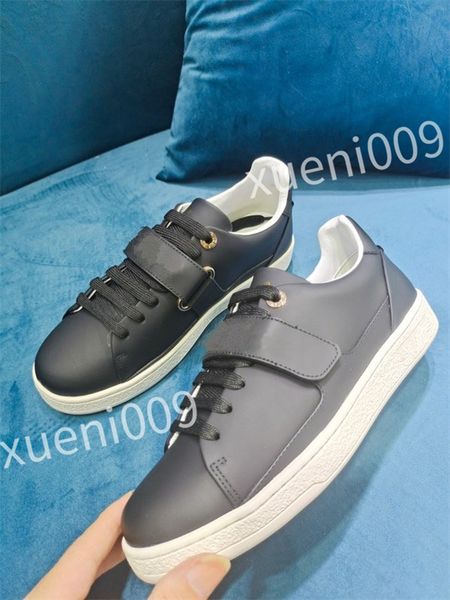 

2023 new luxury designer casual shoes women sneakers rubber trainers genuine leather sneaker multicolor lace-up skate shoes size 35-41 dc220, Black