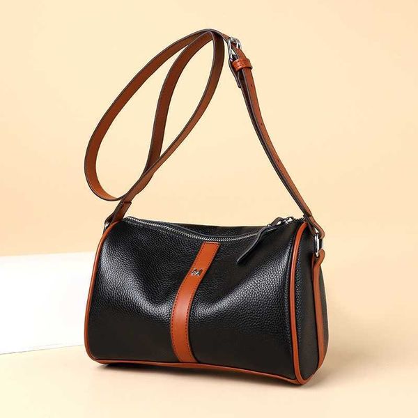 

tb2022 autumn and winter new niche design shoulder bag with leather contrast crossbody fashionable versatile women's, Pink;blue