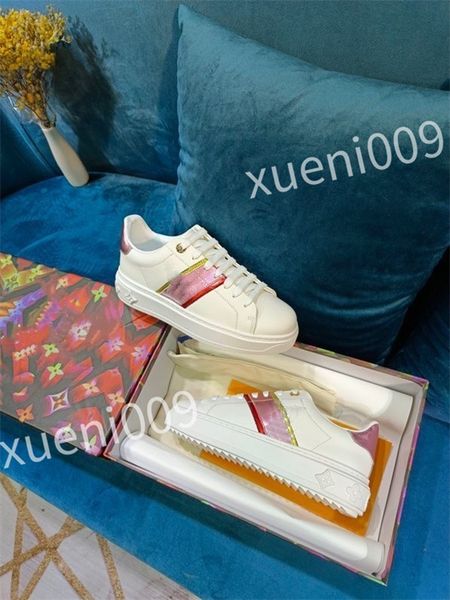 

2023 new mens sneakers bread shoes fashion trend classic floral designer casual versatile womens outdoor walking dc220501, Black