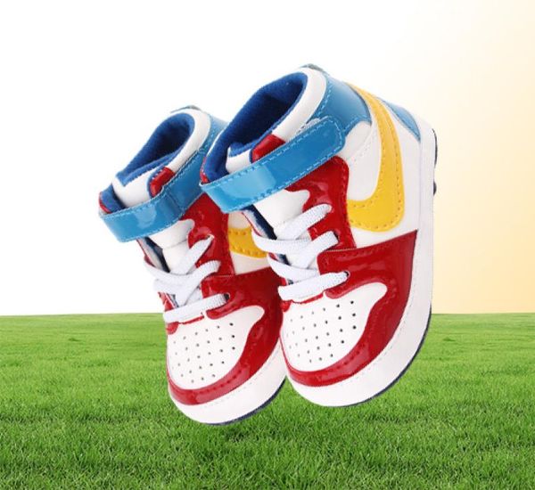 

new pu leather baby shoes first walkers crib girls boys sneakers bear coming infant baby moccasins shoes 018 months2543576