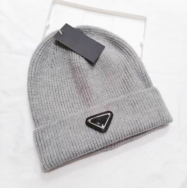 

2023 knitted fur pom p001hat fashion designer skull cap letters beanie men and women cashmere quality, Blue;gray