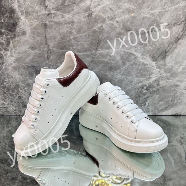 

2023 luxury designer casual shoes mens sneakers rubber trainers platform sneaker multicolor lace-up skate shoes fashion running shoes xsd230, Black