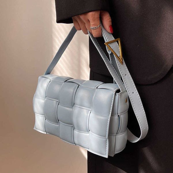 

french small knitting bag for women's new cross-body pillow bag for summer