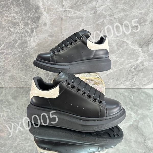 

2023 new luxury designer casual shoes mens sneakers rubber trainers platform sneaker multicolor lace-up skate shoes fashion running shoes xs, Black