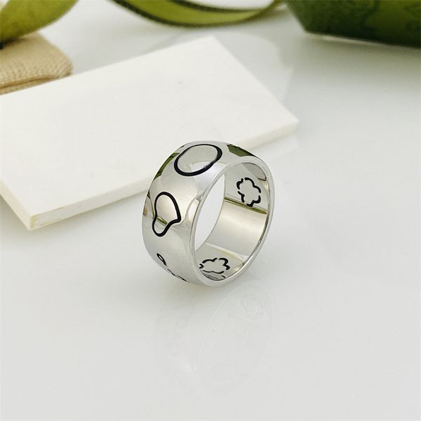 

luxurys designer ring band rings luxury jewelry silver rings for women men engraved letter pattern lovers jewelry titanium steel never fade