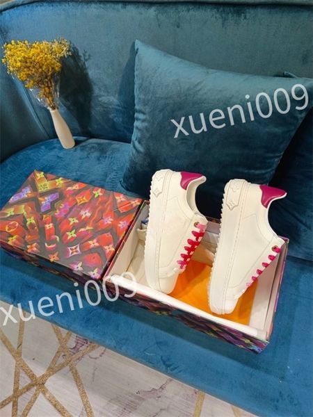 

new luxury mens sneakers bread shoes fashion trend classic floral designer casual versatile womens outdoor walking dc220501, Black