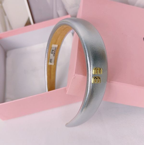 

fashion mm letter silver headband girls high skull vintage brand designer headbands wide hair bands headbands party makeup accessories