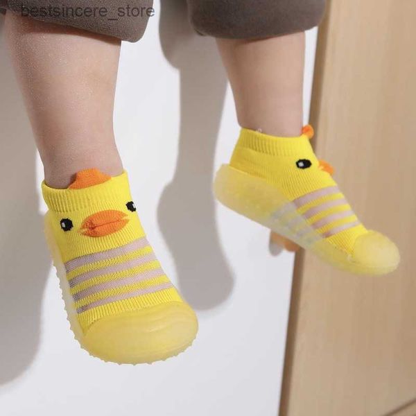 

baby thin ice sock shoes summer hollow out cartoon duck soft anti-slip first walkers boys girl outdoor toddler sneakers 2022 l230522
