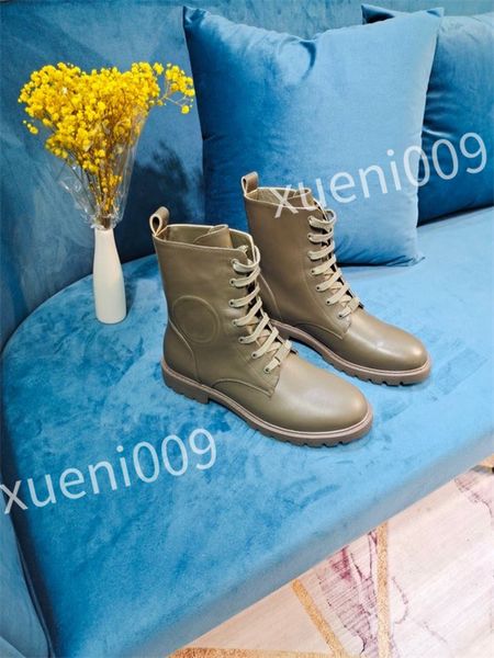 

2023 luxury designer casual shoes women sneakers rubber genuine leather sneaker multicolor lace-up skate shoes fashion running shoes dc22050, Black