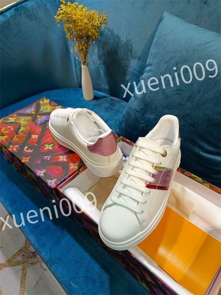 

2023 mens sneakers bread shoes fashion trend classic floral designer casual versatile womens outdoor walking dc220501, Black
