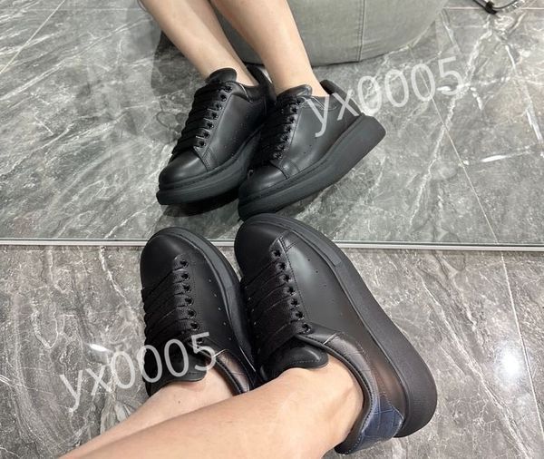 

luxurys designer flat sneaker trainer casual shoes denim canvas leather white letter fashion platform mens womens low sneakers 35-46 xsd2304, Black