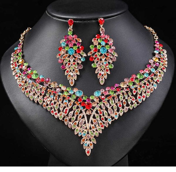 

alloy clavicle chain exaggerated necklace earring set female palace temperament colorful leaves 230628, Silver