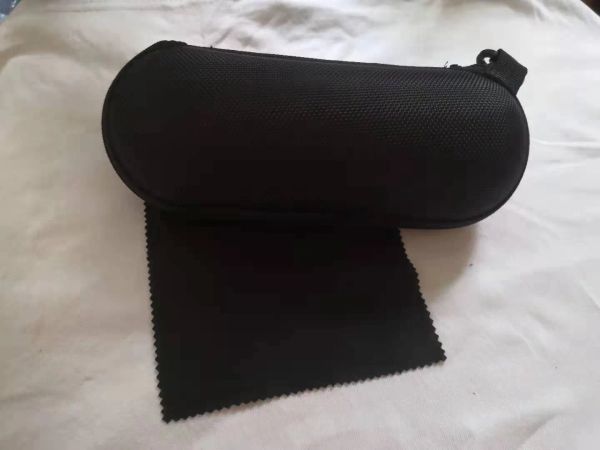 

promotion black circle with cloth cover sunglasses case for women men glasses box with zipper eyewear cases eyewear accessories 10pcs