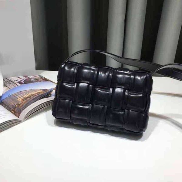 

evening bag triangle buckle braided shoulder handbag leather luxury designer brand crossbody female clutch 220314