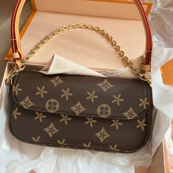 

mens clutch bags m81911 m82210 wallet on chain ivy handbags baguette weekend luxurys designer womens totes underarm shoulder bag cowhide vin