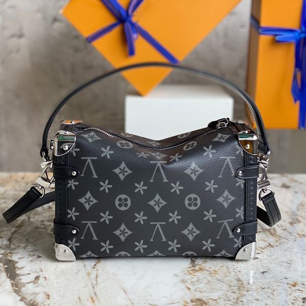 

womens m46358 designer speedy shoulder bag m21741 side trunk box luxury handbags embossed bag mens louvis tote crossbodys bags genuine leath