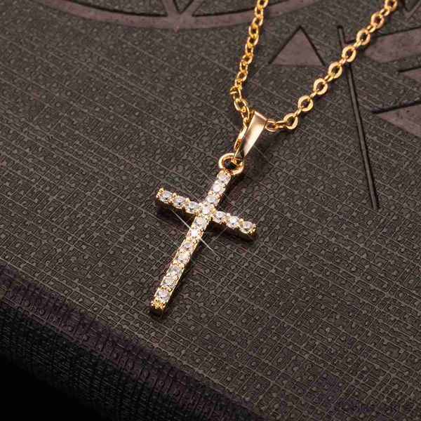 

pendant fashion female cross pendants gold black color crystal jesus cross pendant necklace jewelry for men/women r230703, Silver