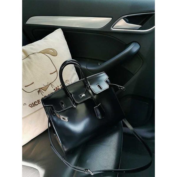 

luxury birkin bags box bag silver buckle 2023 new light texture niche handbag women's large capacity bag single shoulder crossbody bag