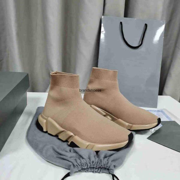 

2023 men casual shoes oversize comfort men women platform trainers sneaker black trainer outdoor sport shoe
