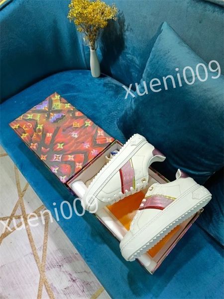 

new mens sneakers bread shoes fashion trend classic floral designer casual versatile womens outdoor walking dc220501, Black