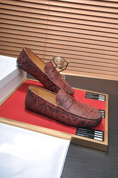 

2023 men business dress shoes male slip on casual designer loafers gentlemen brand new style formal business flats size 38-45, Black