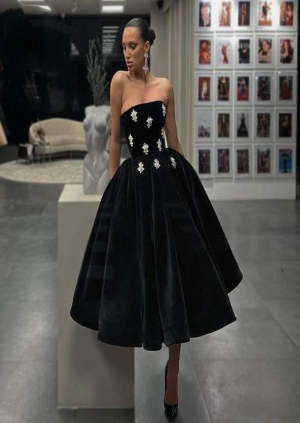 

black velvet midi prom dresses 2023 strapless crystals pleated velour formal partytealength aline evening gowns7915315