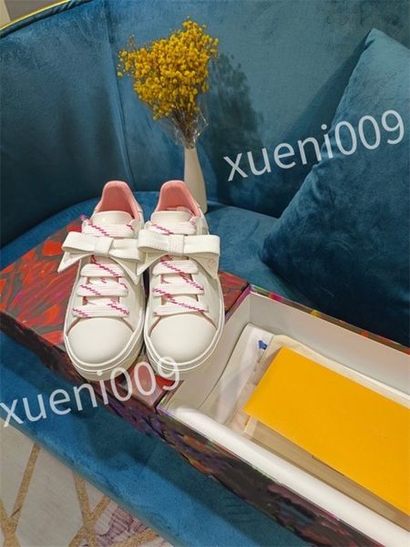 

new mens sneakers bread shoe fashion trend classic floral designer casual versatile womens outdoor walking dc220503, Black