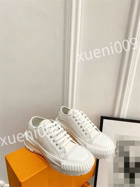 

2023 luxurys designer casual shoes women sneakers rubber trainers genuine leather sneaker multicolor lace-up skate shoe size 35-41 dc220518, Black