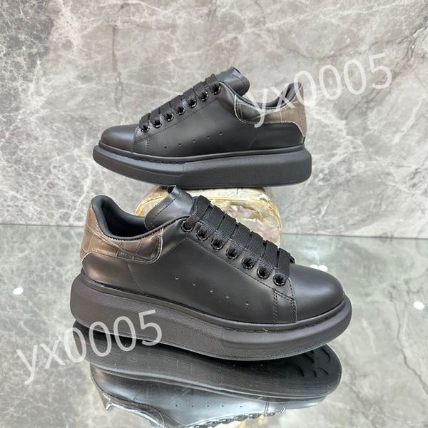 

2023 new designer flat sneaker trainer casual shoe denim canvas leather white letter fashion platform mens womens low sneakers 35-46 xsd2304, Black