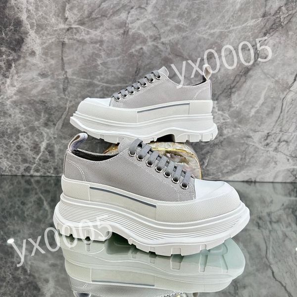 

2023 new designer flat sneaker trainer casual shoes denim canvas leather white letter fashion platform mens womens low sneakers 35-46 xsd230, Black