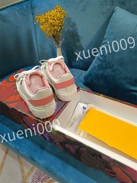 

mens sneakers bread shoe fashion trend classic floral designer casual versatile womens outdoor walking dc220503, Black