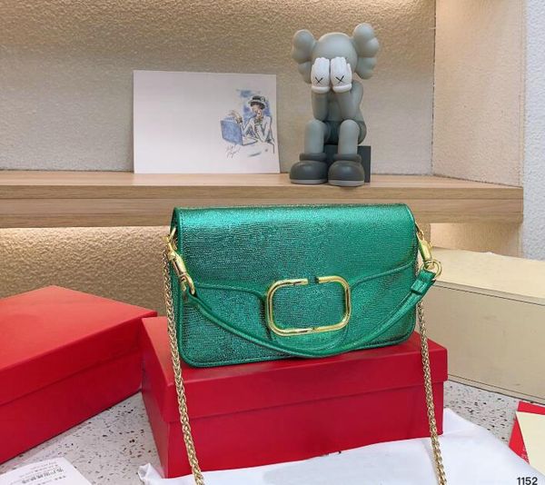 

luxury designer shoulder bags fashion v letter crossbody bag fashion wallet vintage ladies solid color pu leather handbag design shoulder ba