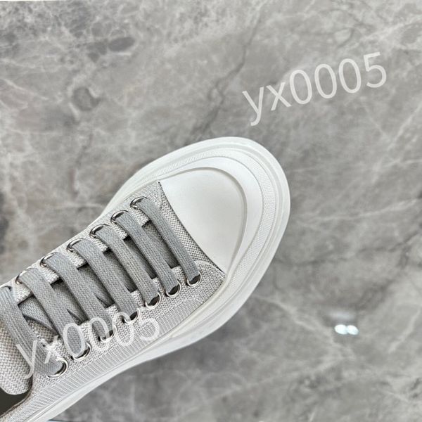 

2023 new designer flat sneaker trainer casual shoes denim canvas leather white letter fashion platform mens womens low sneakers 35-46 xsd230, Black
